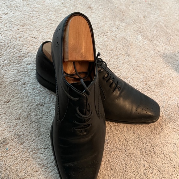 Shoes - Picture 2 of 2